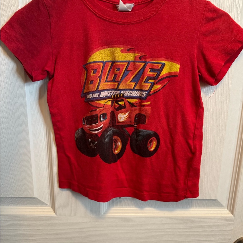 Freeze Red Graphic T-Shirt